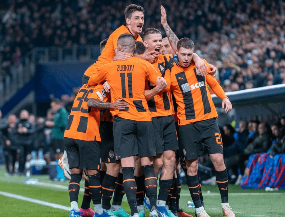 九游体育官网-莱万多夫斯基9分钟5球媒体